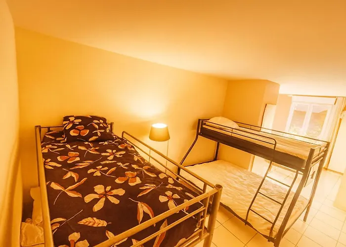 Mb Bed & Breakfast *